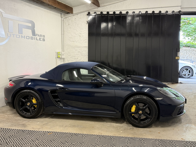 PORSCHE 718 BOXSTER - Photo 4
