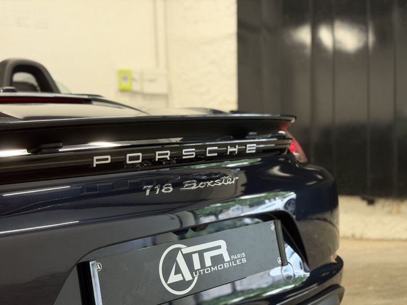PORSCHE 718 BOXSTER - Photo 9