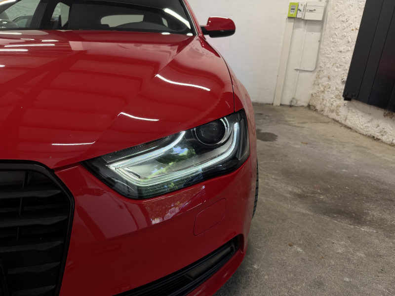 AUDI A4 AVANT - Photo 2