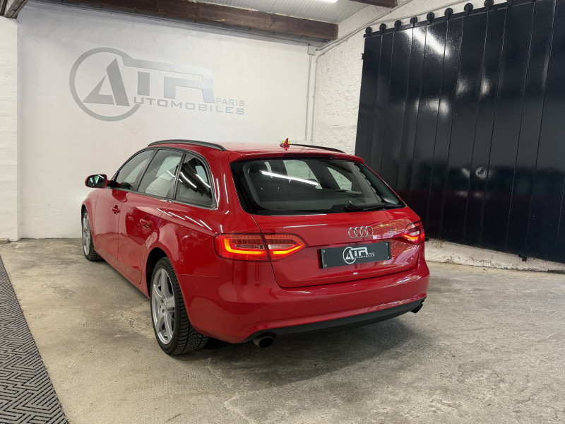 AUDI A4 AVANT - Photo 4