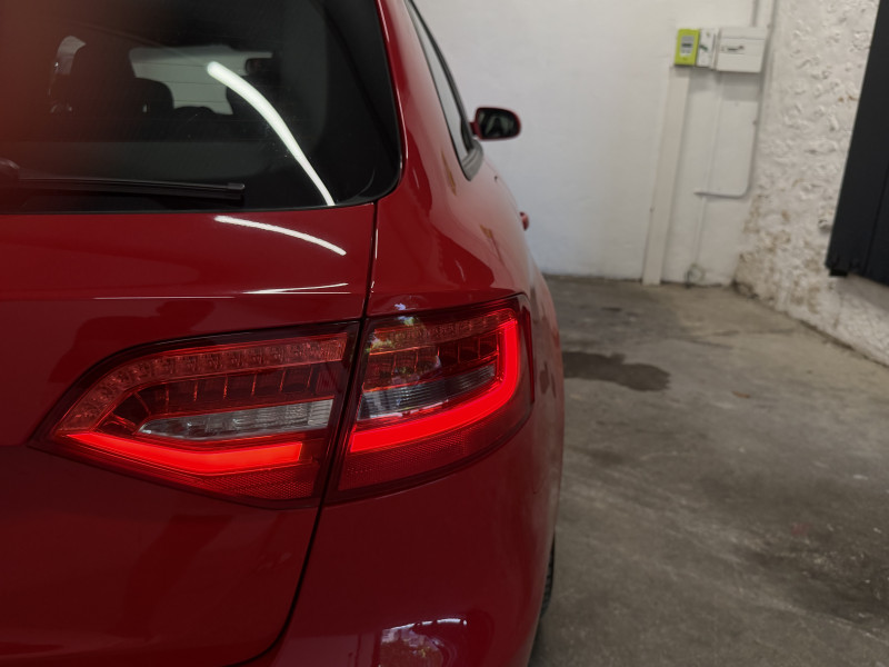 AUDI A4 AVANT - Photo 6
