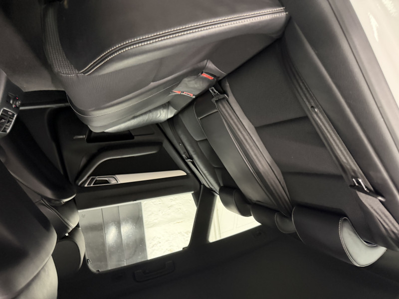 AUDI A6 AVANT - Photo 12