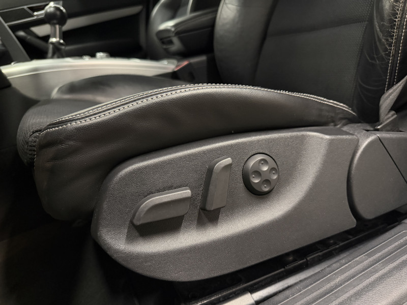 AUDI A6 AVANT - Photo 17