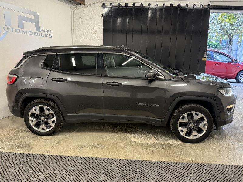 JEEP COMPASS - Photo 2