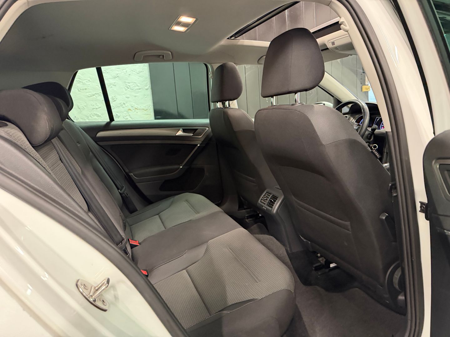 VOLKSWAGEN GOLF VII - Photo 13