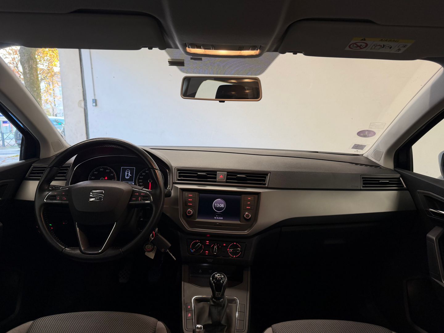 SEAT IBIZA - Photo 8